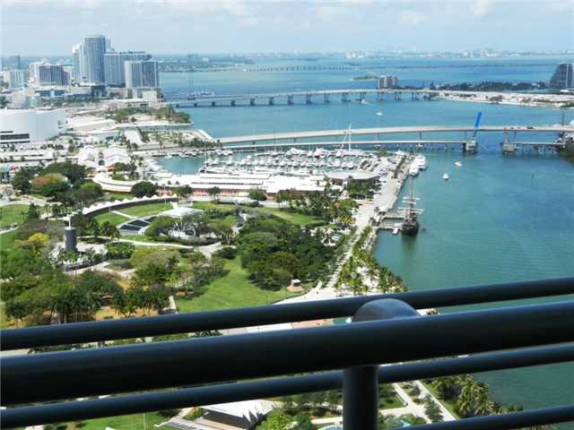 325 S BISCAYNE BL # 4316, Miami, Florida 33131 