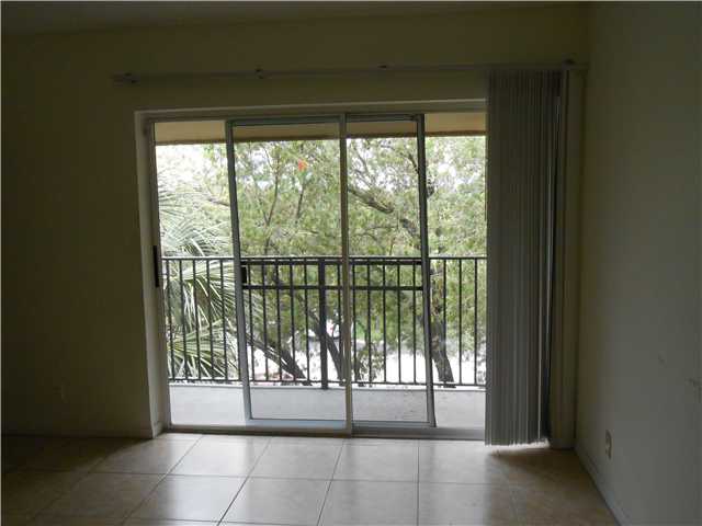 10709 CLEARY BL # 307, Plantation, Florida 33324 