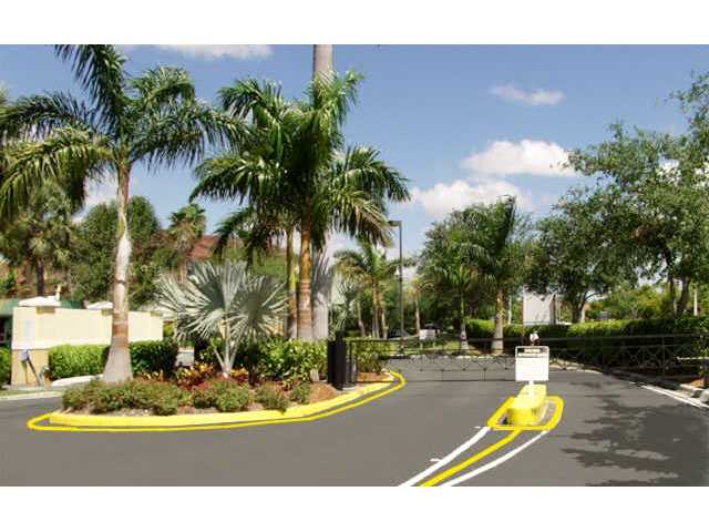 751 N PINE ISLAND ROAD # 302, Plantation, Florida 33324 