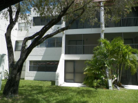 301 Racquet Club Rd 108, Weston, FL 33326 
