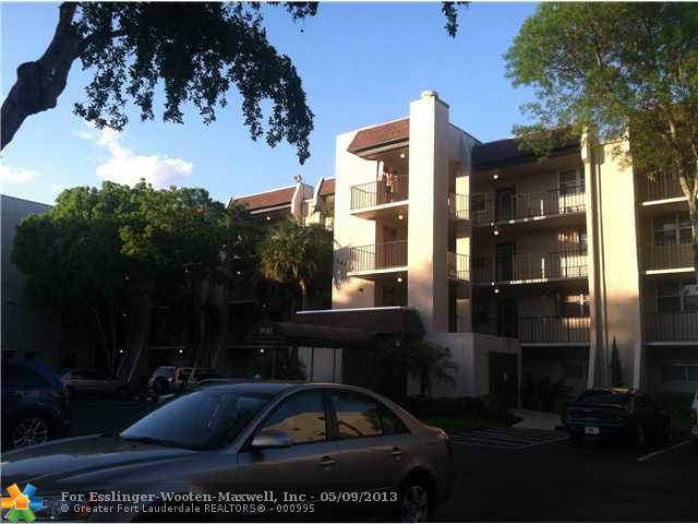 9440 POINCIANA PL # 407, Davie, Florida 33324 