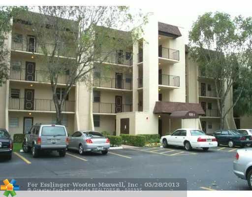 9450 Poinciana Pl # 311, Davie, Florida 33324 