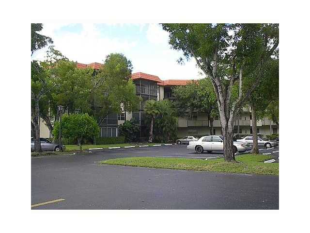 6001 N FALLS CIRCLE DR # 405, Lauderhill, Florida 33319 