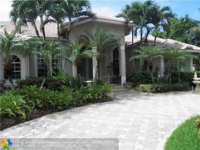 2494 Provence Cir, Weston, Florida 33327 