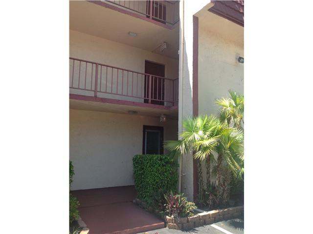 9401 LIME BAY BL # 215, Tamarac, Florida 33321 