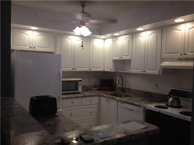9380 S BELFORT CR # 108, Tamarac, Florida 33321 