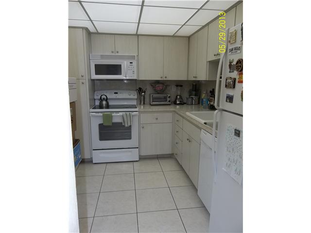 1965 S OCEAN DR # 3 D, Hallandale, Florida 33009 