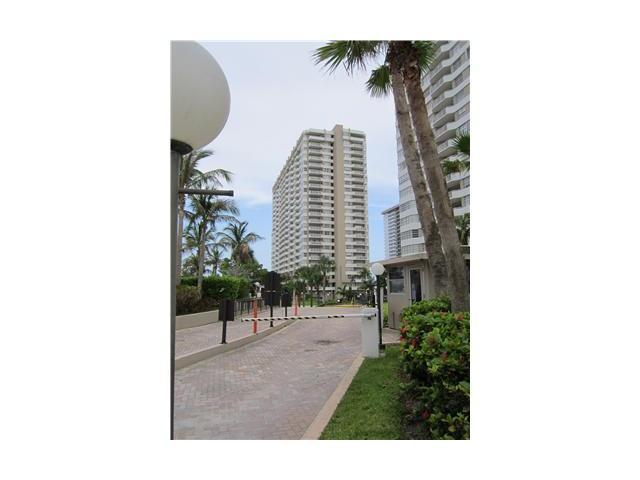 1985 OCEAN DR # 4A, Hallandale, Florida 33009 