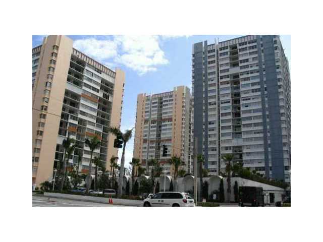 1904 S Ocean Dr # 305, Hallandale, Florida 33009 