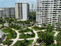 2500 PARKVIEW DR # 1414, Hallandale, Florida 33009 