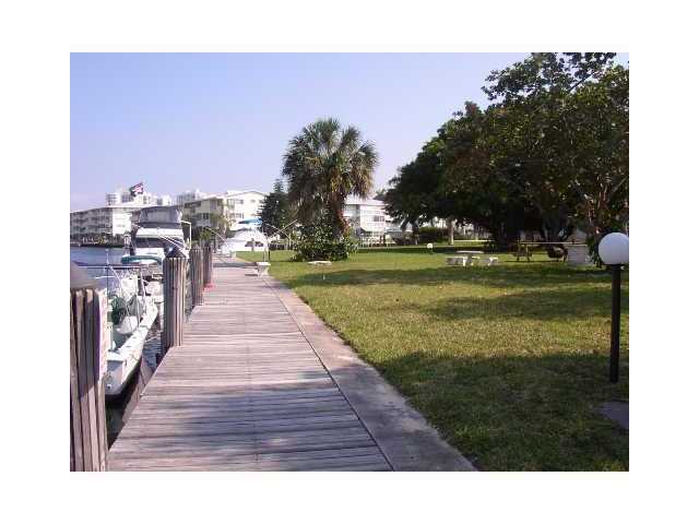 300 LAYNE BL # 106-3, Hallandale, Florida 33009 