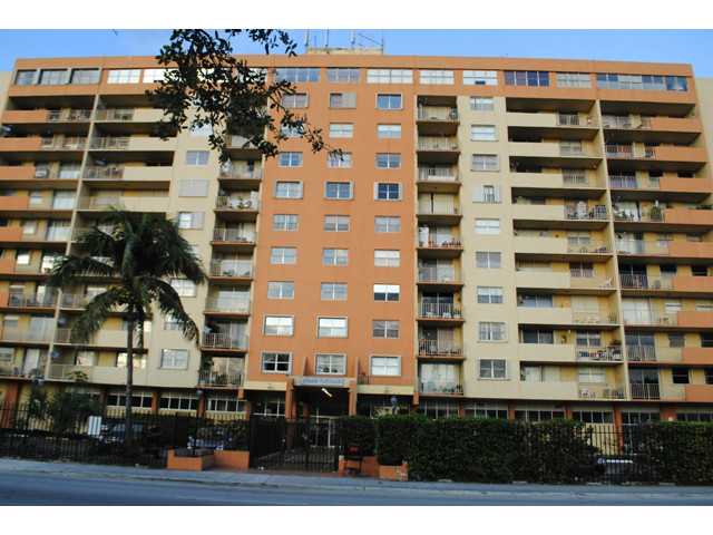 4675 W 18 CT # 412, Hialeah, Florida 33012 