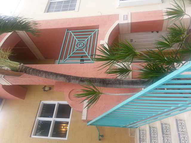6950 NW 174 TE # 606, Hialeah, Florida 33015 