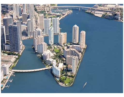 888 BRICKELL KEY DR # 2702, Miami, Florida 33131 