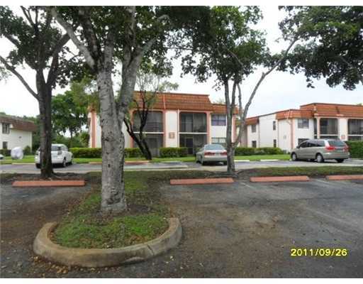 861 NE 207 LN # 204-14, Miami, Florida 33179 