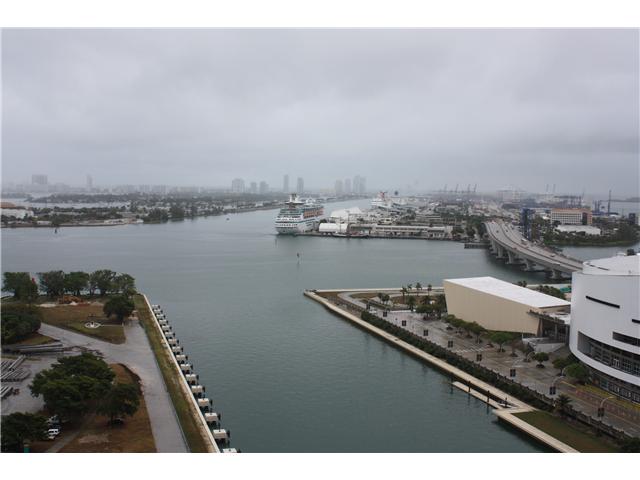 900 BISCAYNE BL # 2405, Miami, Florida 33132 