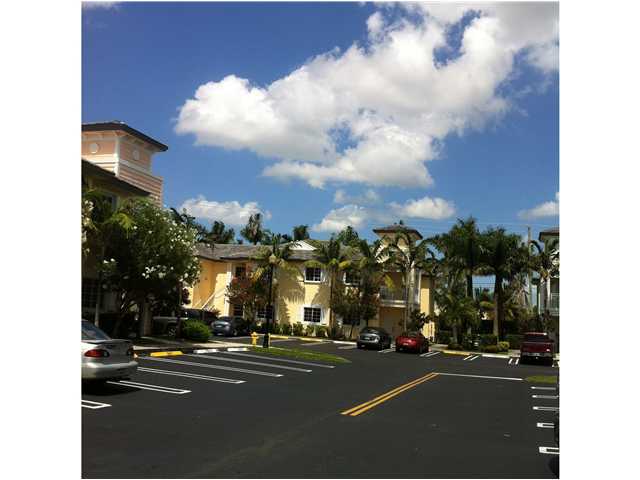 2728 NE 3 CT # 203, Homestead, Florida 33033 