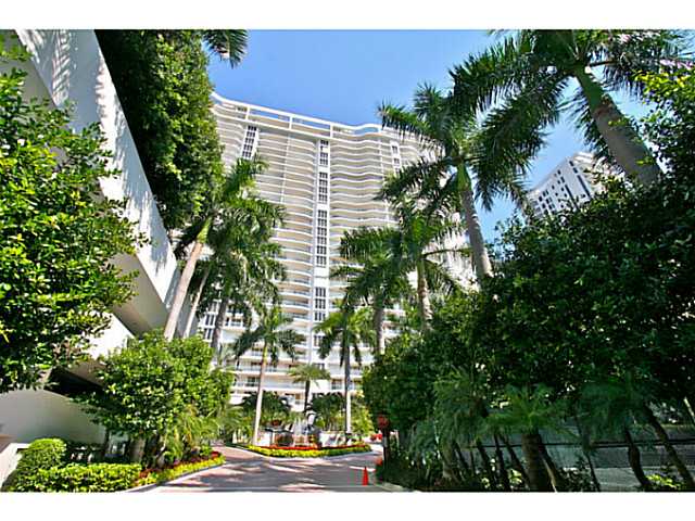 7000 ISLAND BL # 1007, Aventura, Florida 33160 