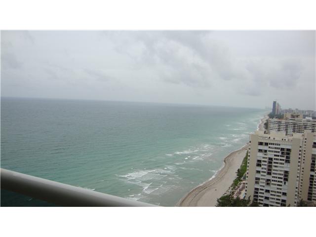 1830 OCEAN DR # 3103, Hallandale, Florida 33009 