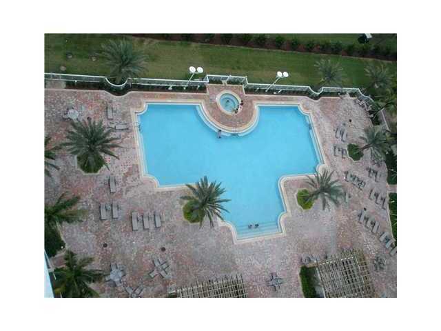 1745 HALLANDALE BEACH BL # 507, Hallandale, Florida 33009 