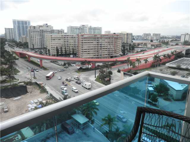 4001 OCEAN DR # 11-D, Hollywood, Florida 33019 