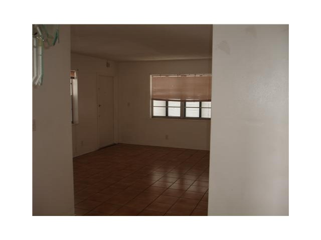 2415 LINCOLN ST # 301, Hollywood, Florida 33020 