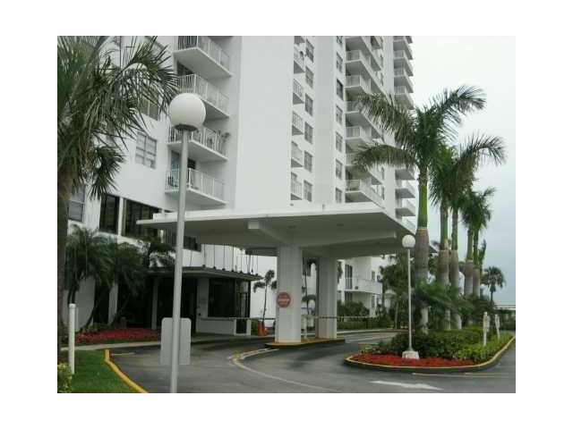 2801 NE 183 # 315W, Aventura, Florida 33160 