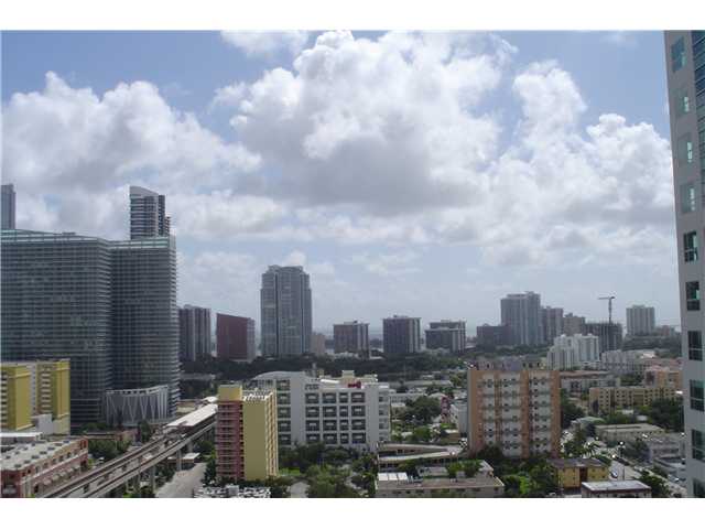 690 SW 1 CT # 2321, Miami, Florida 33130 