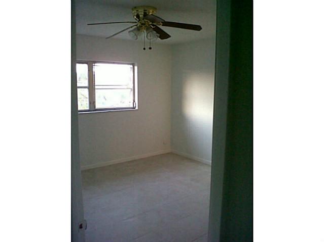 4043 NW 16TH ST # 308, Lauderhill, Florida 33313 