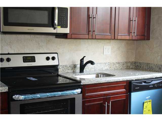 3801 ENVIRON BL # 314, Lauderhill, Florida 33319 