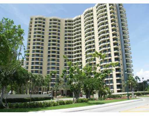 3300 NE 191 ST # 1703, Aventura, Florida 33180 