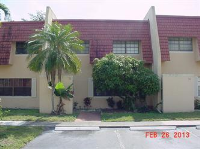 48 Spinning Wheel, Tamarac, FL 33319 