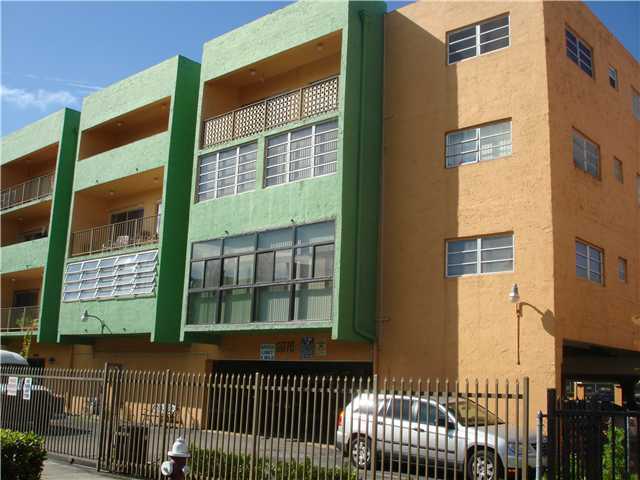 6070 W 19 AV # 116, Hialeah, Florida 33012 