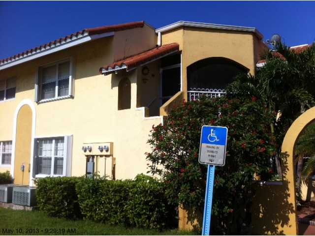 15645 SW 74 CR # 3-5, Miami, Florida 33193 