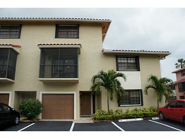 9846 S HAMMOCKS BL # 107, Miami, Florida 33196 