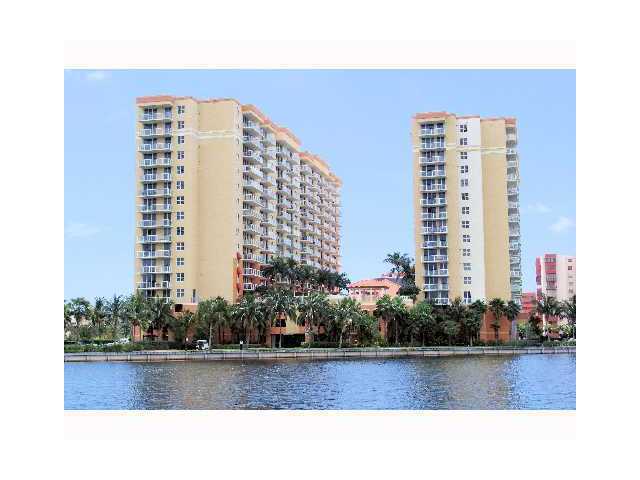 5091 NW 7 ST # TS-11, Miami, Florida 33126 