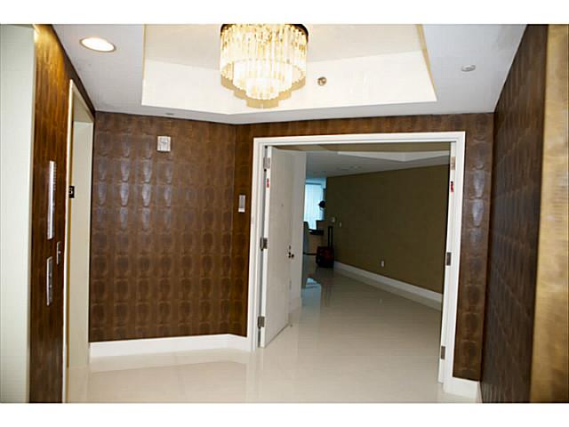 2711 S OCEAN DR # 2803, Hollywood, Florida 33019 