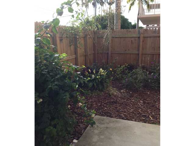 11610 BAYSHORE DR # 1F, Miami, Florida 33161 