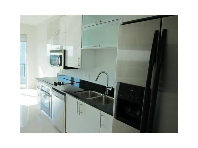 60 SW 13 ST # 1413, Miami, Florida 33130 