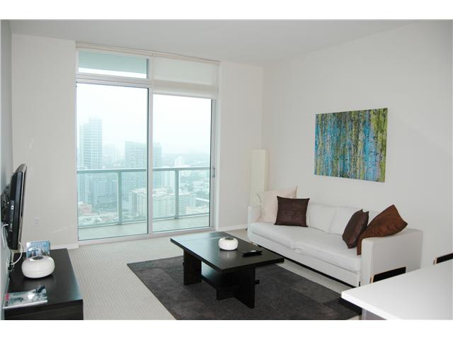 55 SE 6 # UPH10, Miami, Florida 33131 