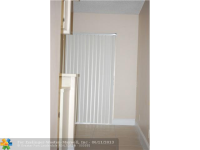 4427 TREEHOUSE LN # 29H, Tamarac, Florida 33319 