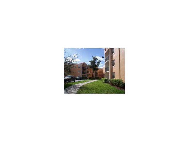 7110 NW 179 ST # 109, Hialeah, Florida 33015 