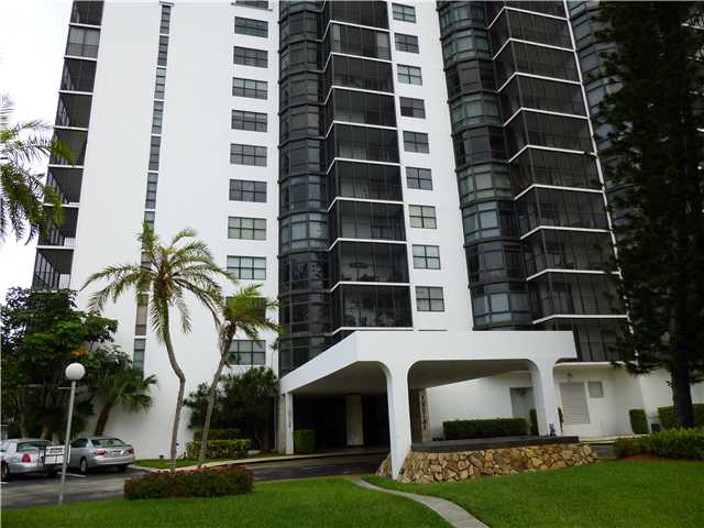 20100 W Country Club Dr # 605, Aventura, Florida 33180 