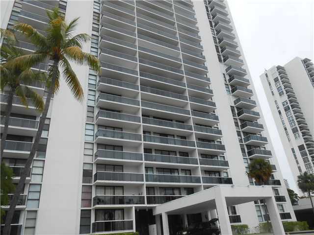 3625 N COUNTRY CLUB DR # 1701, Aventura, Florida 33180 
