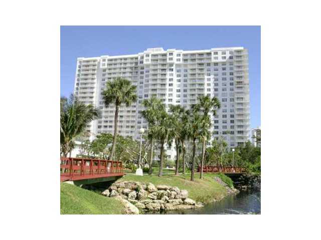 2851 183 ST # 914E, Aventura, Florida 33160 