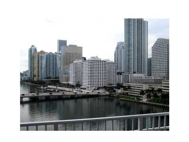 701 BRICKELL KEY BL # 1001, Miami, Florida 33131 