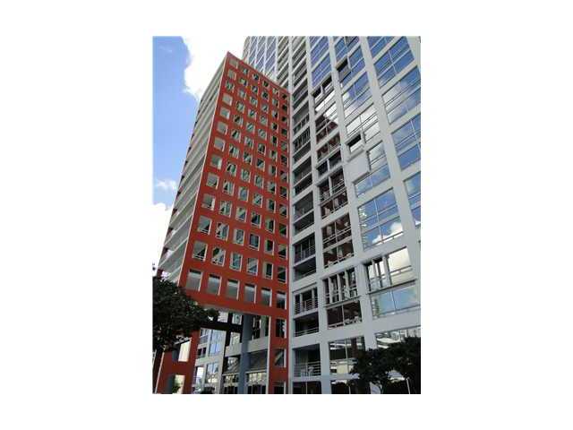 1541 BRICKELL AV # A3701, Miami, Florida 33129 
