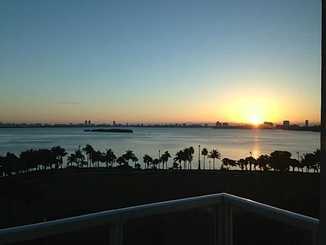 1900 N BAYSHORE DR # 804, Miami, Florida 33132 