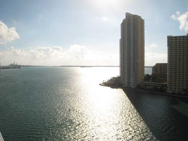 325 S BISCAYNE BL # 3021, Miami, Florida 33131 