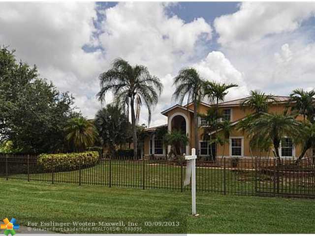 11651 NW 17th Ct, Plantation, Florida 33323 